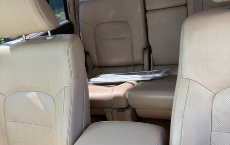 Toyota Land Cruiser 200, 2012 год, 4 150 000 рублей, 9 фотография