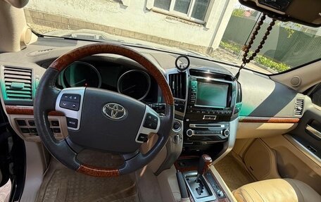 Toyota Land Cruiser 200, 2012 год, 4 150 000 рублей, 8 фотография