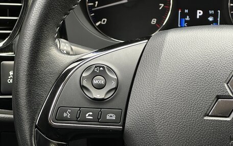 Mitsubishi Outlander III рестайлинг 3, 2021 год, 2 350 000 рублей, 13 фотография