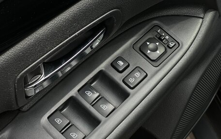Mitsubishi Outlander III рестайлинг 3, 2021 год, 2 350 000 рублей, 25 фотография