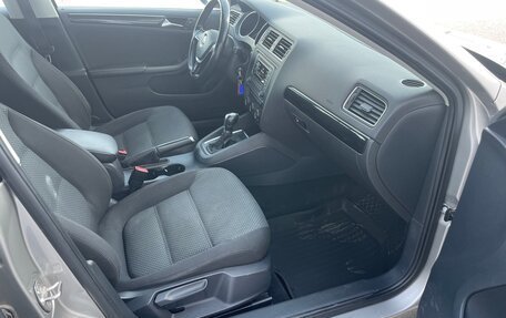 Volkswagen Jetta VI, 2016 год, 1 275 000 рублей, 26 фотография