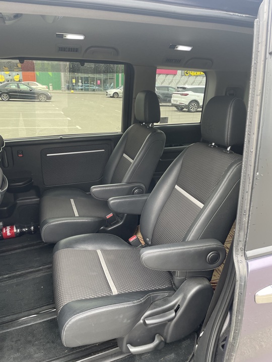 Honda Stepwgn V, 2015 год, 1 750 000 рублей, 9 фотография