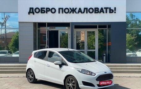 Ford Fiesta, 2016 год, 975 000 рублей, 1 фотография