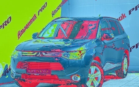 Mitsubishi Outlander III рестайлинг 3, 2013 год, 1 570 000 рублей, 1 фотография