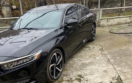 Honda Accord IX рестайлинг, 2020 год, 2 100 000 рублей, 1 фотография