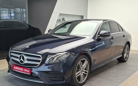 Mercedes-Benz E-Класс, 2019 год, 2 999 000 рублей, 1 фотография