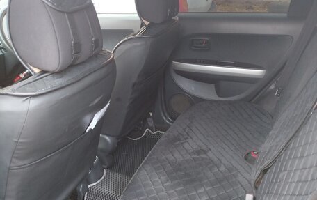 Toyota Ist II, 2002 год, 660 000 рублей, 2 фотография