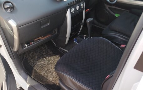 Toyota Ist II, 2002 год, 660 000 рублей, 19 фотография