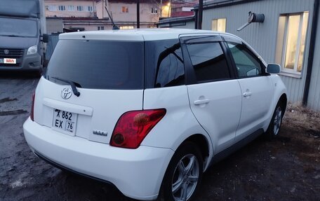 Toyota Ist II, 2002 год, 660 000 рублей, 24 фотография