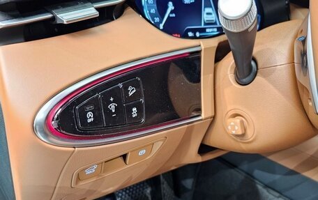 Genesis GV70, 2022 год, 4 730 000 рублей, 18 фотография