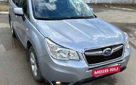 Subaru Forester, 2015 год, 2 300 000 рублей, 2 фотография