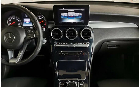 Mercedes-Benz GLC, 2016 год, 3 100 000 рублей, 20 фотография