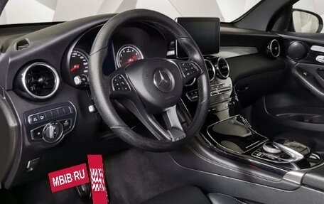 Mercedes-Benz GLC, 2016 год, 3 100 000 рублей, 24 фотография
