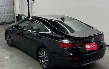 Honda Insight III, 2020 год, 2 074 000 рублей, 3 фотография