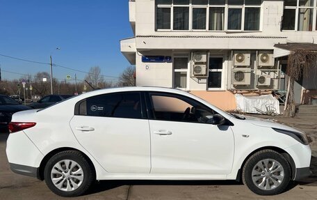 KIA Rio IV, 2018 год, 1 100 000 рублей, 19 фотография