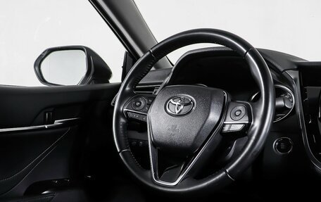Toyota Camry, 2021 год, 2 877 000 рублей, 17 фотография