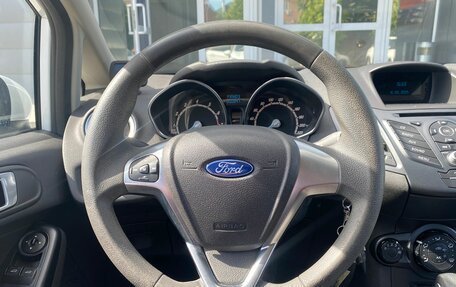 Ford Fiesta, 2016 год, 975 000 рублей, 10 фотография