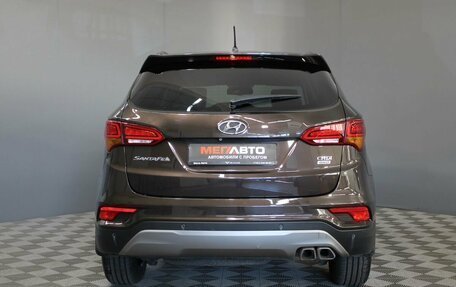 Hyundai Santa Fe III рестайлинг, 2016 год, 1 880 000 рублей, 4 фотография