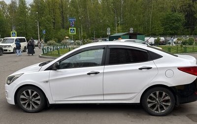 Hyundai Solaris II рестайлинг, 2015 год, 550 000 рублей, 1 фотография