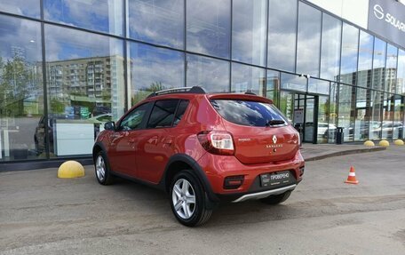 Renault Sandero II рестайлинг, 2016 год, 822 000 рублей, 8 фотография