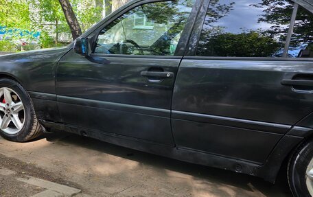Mercedes-Benz C-Класс, 1993 год, 280 000 рублей, 5 фотография