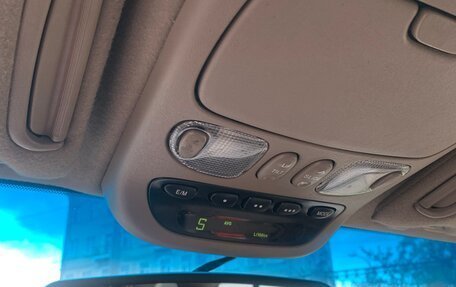 Toyota Sequoia II рестайлинг, 2003 год, 1 600 000 рублей, 4 фотография