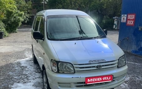 Toyota Town Ace III, 1997 год, 660 000 рублей, 3 фотография
