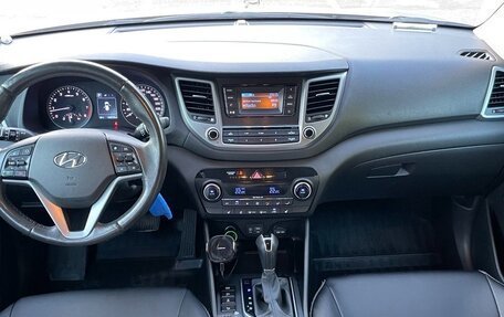 Hyundai Tucson III, 2016 год, 1 800 000 рублей, 16 фотография