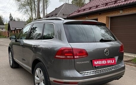 Volkswagen Touareg III, 2015 год, 3 199 000 рублей, 2 фотография