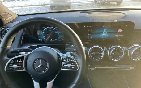 Mercedes-Benz GLB, 2021 год, 3 100 000 рублей, 9 фотография
