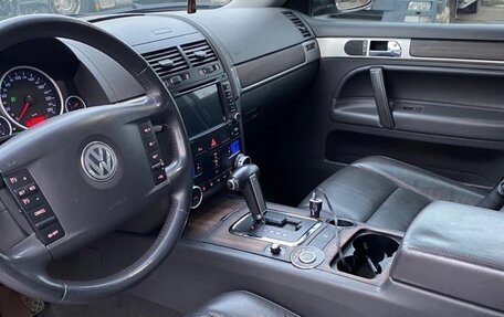 Volkswagen Touareg III, 2007 год, 700 000 рублей, 5 фотография