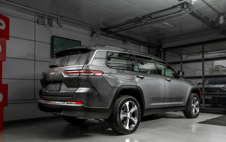 Jeep Grand Cherokee, 2022 год, 10 400 000 рублей, 2 фотография