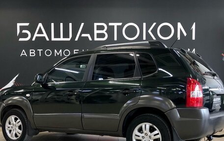 Hyundai Tucson III, 2006 год, 800 000 рублей, 2 фотография
