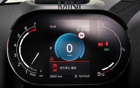MINI Countryman II (F60), 2022 год, 3 150 000 рублей, 17 фотография