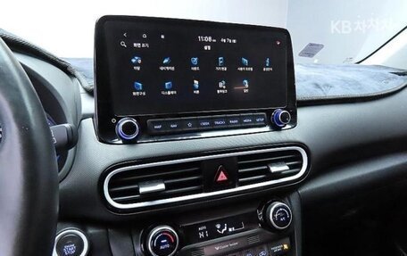 Hyundai Kona I, 2021 год, 2 950 000 рублей, 17 фотография