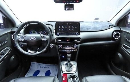 Hyundai Kona I, 2021 год, 2 950 000 рублей, 6 фотография
