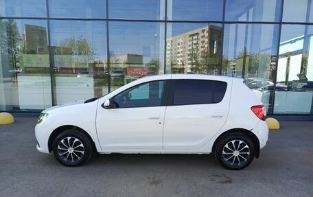 Renault Sandero II рестайлинг, 2015 год, 700 000 рублей, 10 фотография