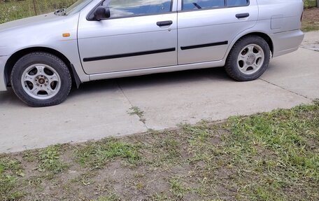 Nissan Almera, 1997 год, 325 000 рублей, 4 фотография