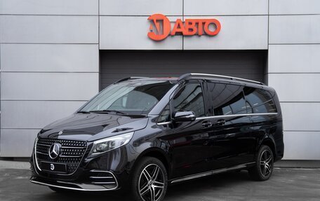 Mercedes-Benz V-Класс, 2024 год, 24 000 000 рублей, 4 фотография