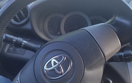 Toyota RAV4, 2006 год, 1 120 000 рублей, 2 фотография
