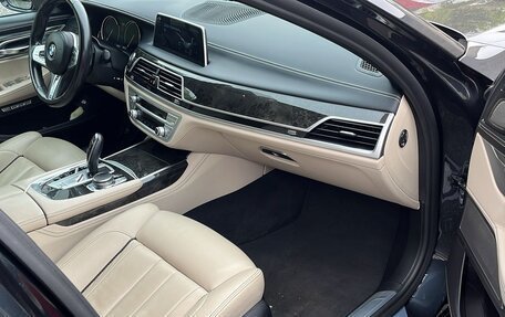 BMW 7 серия, 2017 год, 3 399 000 рублей, 9 фотография