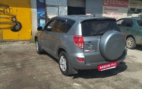 Toyota RAV4, 2006 год, 1 120 000 рублей, 4 фотография