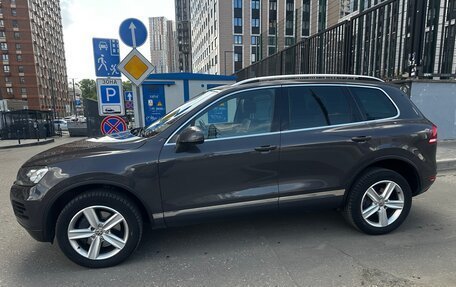 Volkswagen Touareg III, 2011 год, 3 650 000 рублей, 3 фотография