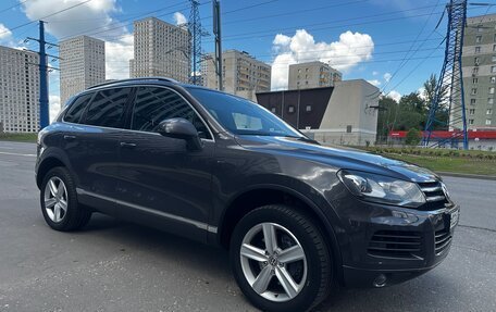 Volkswagen Touareg III, 2011 год, 3 650 000 рублей, 9 фотография
