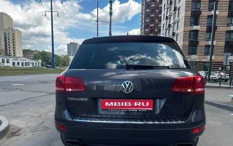 Volkswagen Touareg III, 2011 год, 3 650 000 рублей, 6 фотография