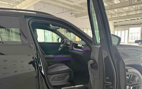 Volkswagen Teramont, 2025 год, 5 999 999 рублей, 6 фотография