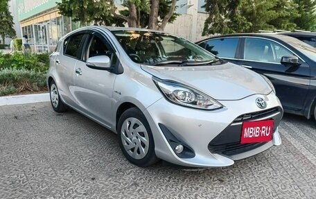 Toyota Aqua I, 2018 год, 1 180 000 рублей, 8 фотография