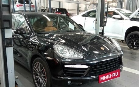 Porsche Cayenne III, 2013 год, 2 499 000 рублей, 2 фотография