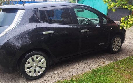 Nissan Leaf I, 2013 год, 830 000 рублей, 1 фотография