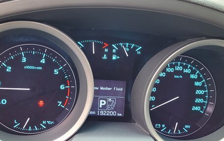 Toyota Land Cruiser 200, 2008 год, 3 100 000 рублей, 7 фотография
